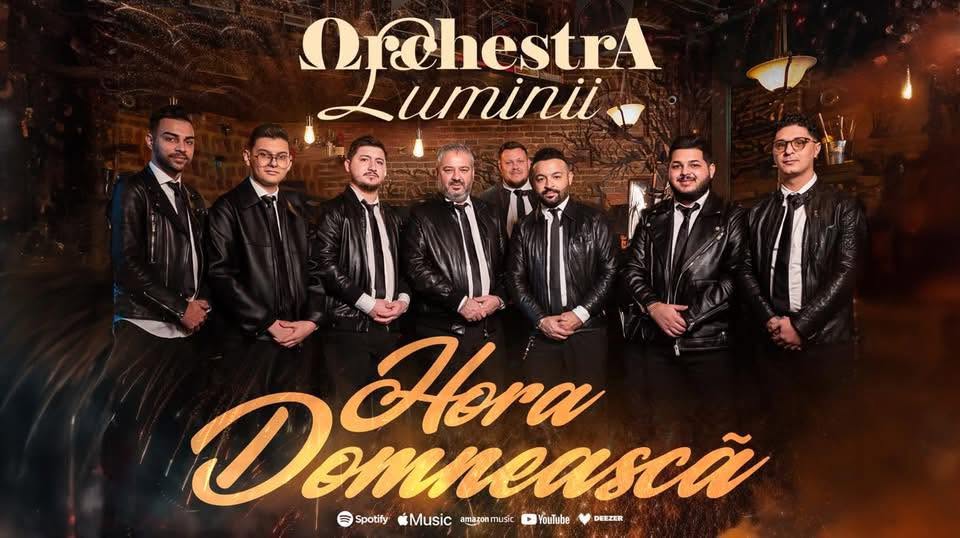 Orchestra Luminii — formația într-un cadru promoțional pentru Hora Domnească